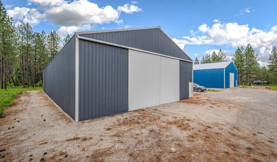 2142 E Highway 54, Athol, ID 83801 - 4 Beds, 2 Bath