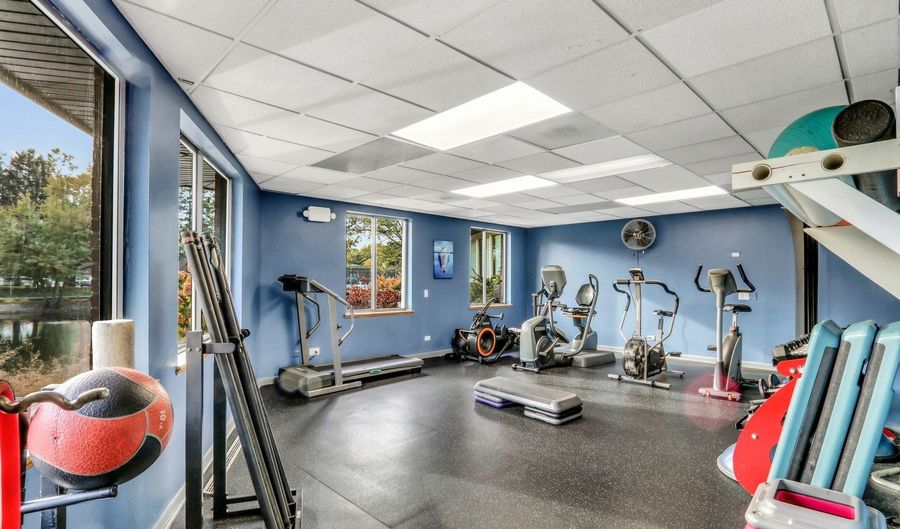 1107 S Old Wilke Rd 201, Arlington Heights, IL 60005 - 2 Beds, 2 Bath