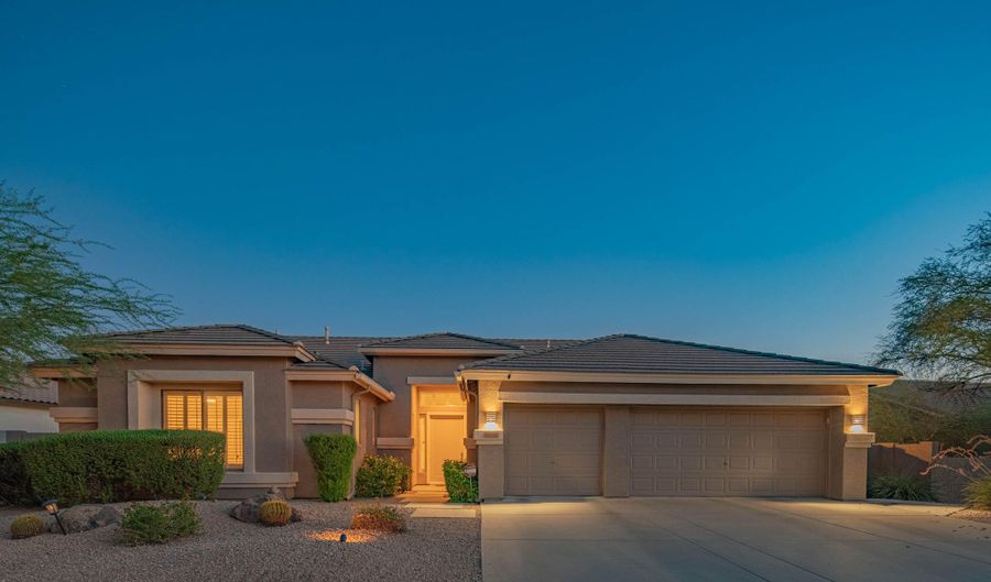 5401 E LONESOME Trl, Cave Creek, AZ 85331 - 3 Beds, 3 Bath