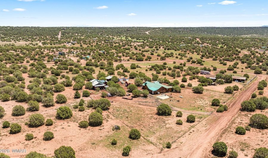 201 County Road 8287, Concho, AZ 85924 - 4 Beds, 3 Bath