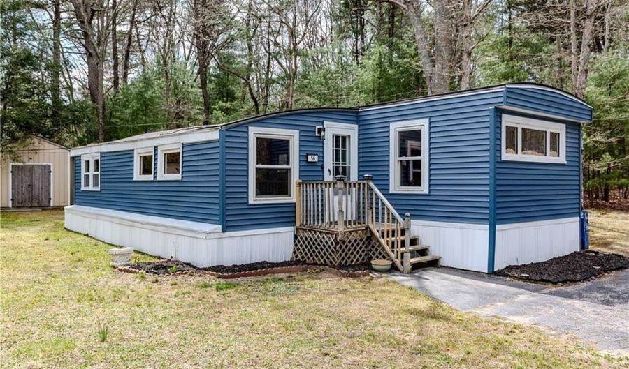 56 Park Ln, Coventry, RI 02816 - 2 Beds, 2 Bath