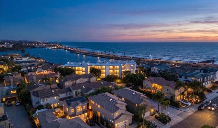 261 Chinquapin Ave, Carlsbad, CA 92008 - 4 Beds, 4 Bath