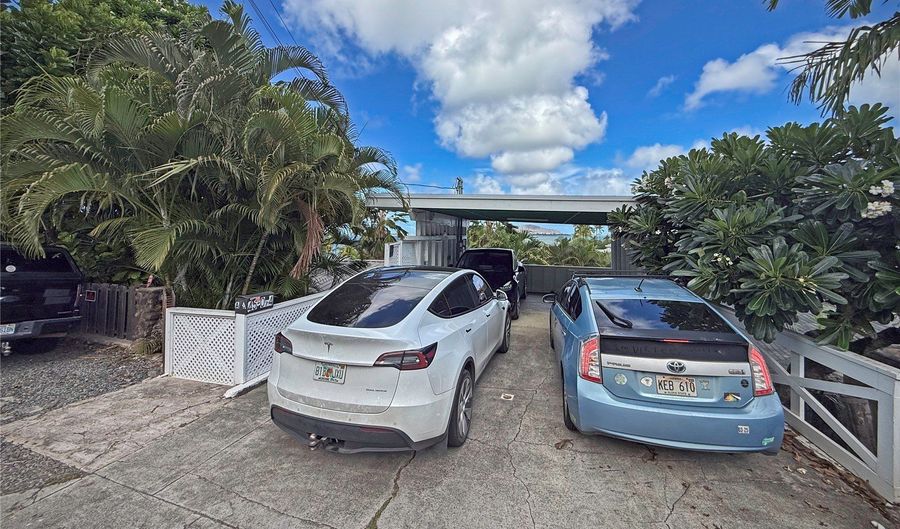 45-74 Lilipuna Rd A, Kaneohe, HI 96744 - 4 Beds, 2 Bath