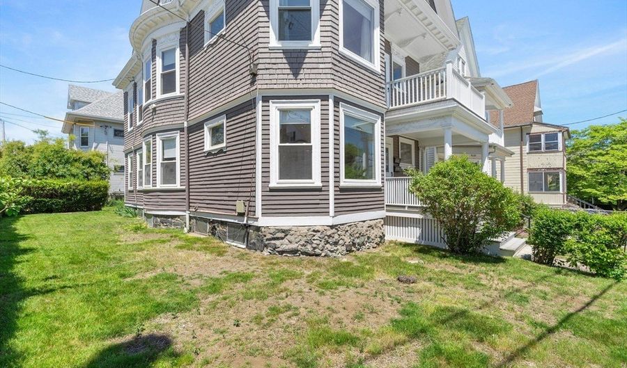87 Etna St, Boston, MA 02135 - 7 Beds, 2 Bath