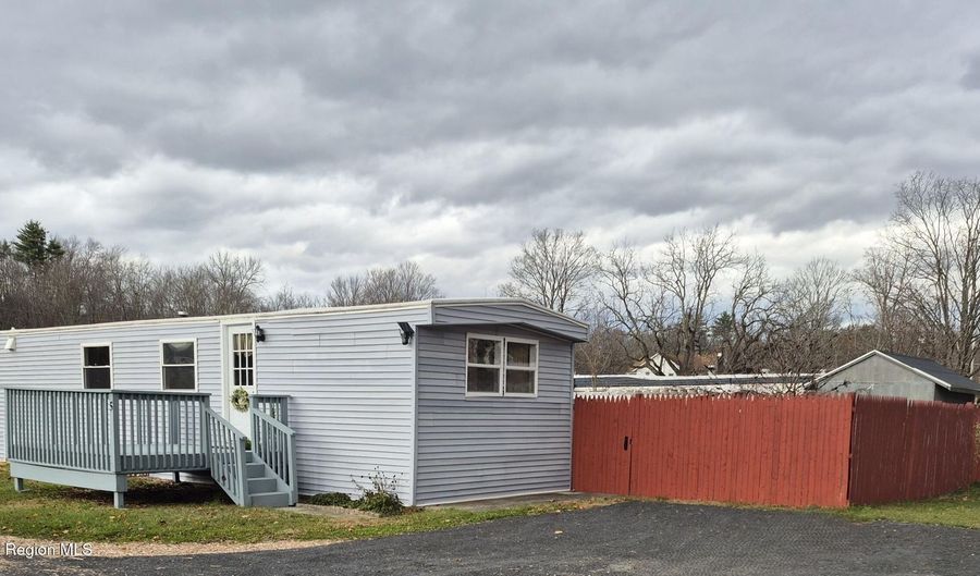 363 Mettacahonts #5, Accord, NY 12404 - 2 Beds, 1 Bath