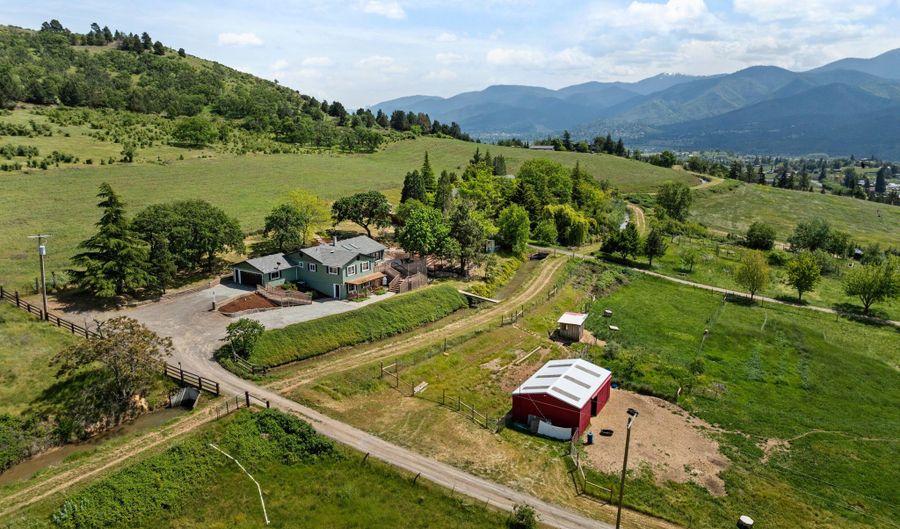 2140 N Valley View Rd, Ashland, OR 97520 - 4 Beds, 3 Bath