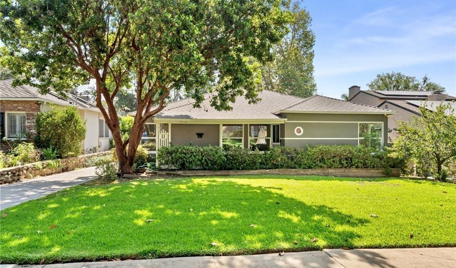 1956 N Roosevelt, Altadena, CA 91001 - 3 Beds, 2 Bath