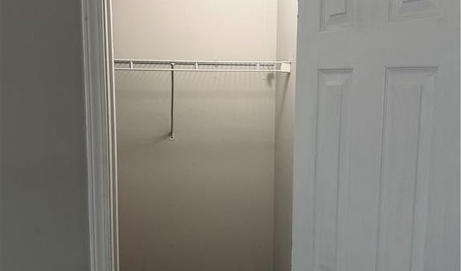 2290 Salt Spring Pl, Austell, GA 30168 - 2 Beds, 2 Bath