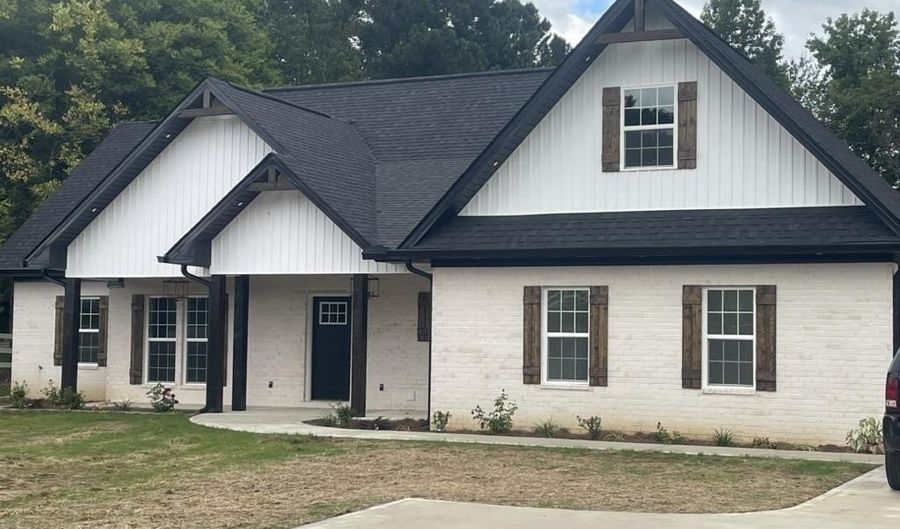 607 SW Crestman Dr SW, Arab, AL 35016 - 4 Beds, 3 Bath
