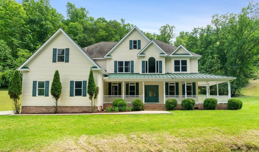 445 Fudges Creek Rd, Barboursville, WV 25504 - 6 Beds, 5 Bath