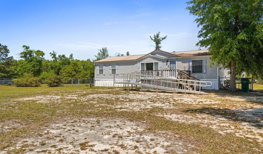 1837 Quail Roost Dr, Alford, FL 32420 - 3 Beds, 2 Bath