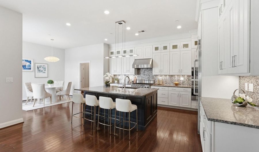 5338 CAMBERLEY Ave, Bethesda, MD 20814 - 5 Beds, 5 Bath