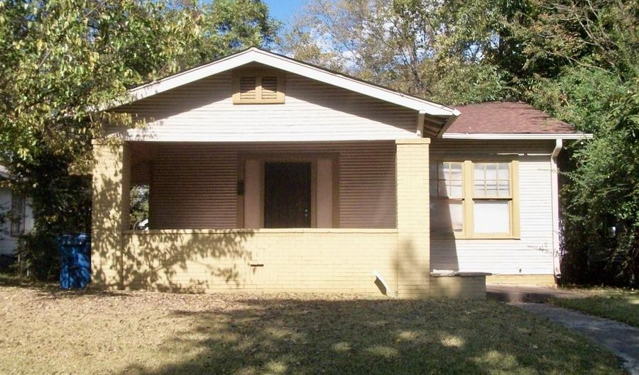 314 43RD St, Fairfield, AL 35064 - 3 Beds, 1 Bath