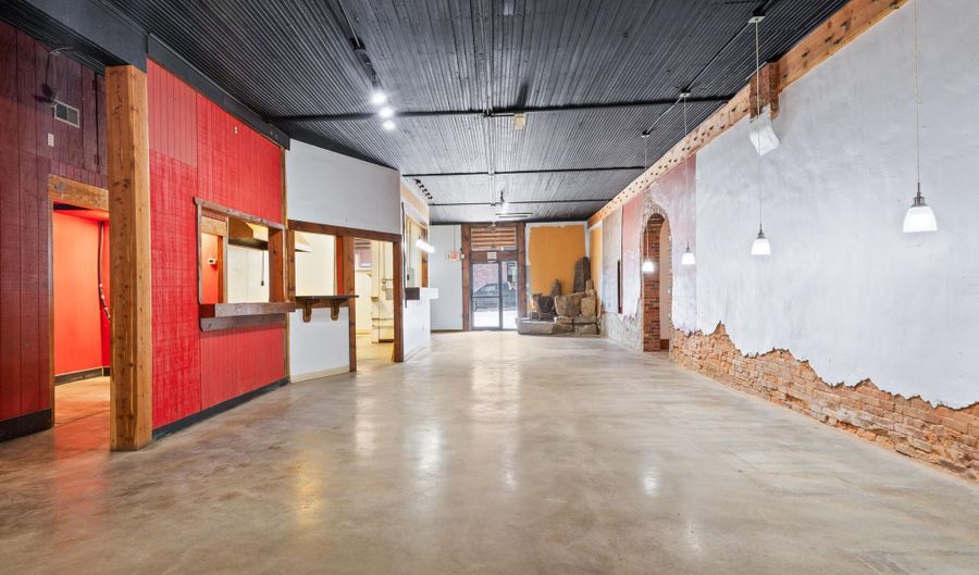 103 E BROADWAY, Ashland, MO 65010 - 0 Beds, 2 Bath