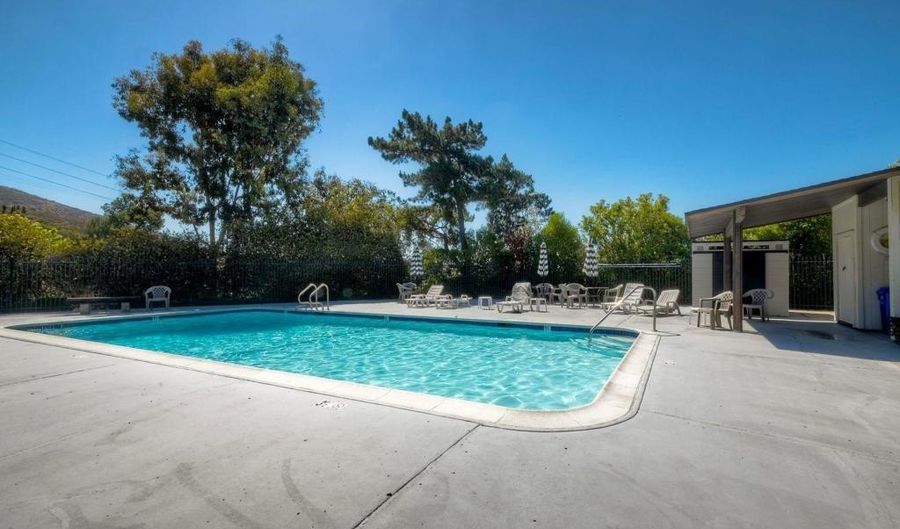 9874 Caminito Bolsa, San Diego, CA 92129 - 2 Beds, 2 Bath
