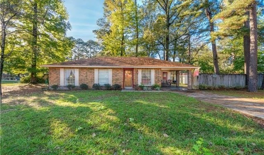 6729 LONGLEAF Trce, Ball, LA 71405 - 3 Beds, 2 Bath