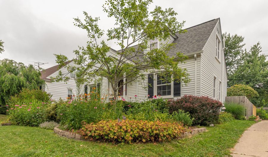 2100 Alice St, Ann Arbor, MI 48103 - 3 Beds, 2 Bath
