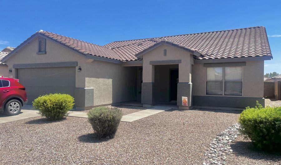 631 W SILVER REEF Ct, Casa Grande, AZ 85122 - 4 Beds, 2 Bath
