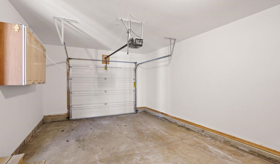 205 Villager Rd, Chester, NH 03036 - 2 Beds, 2 Bath