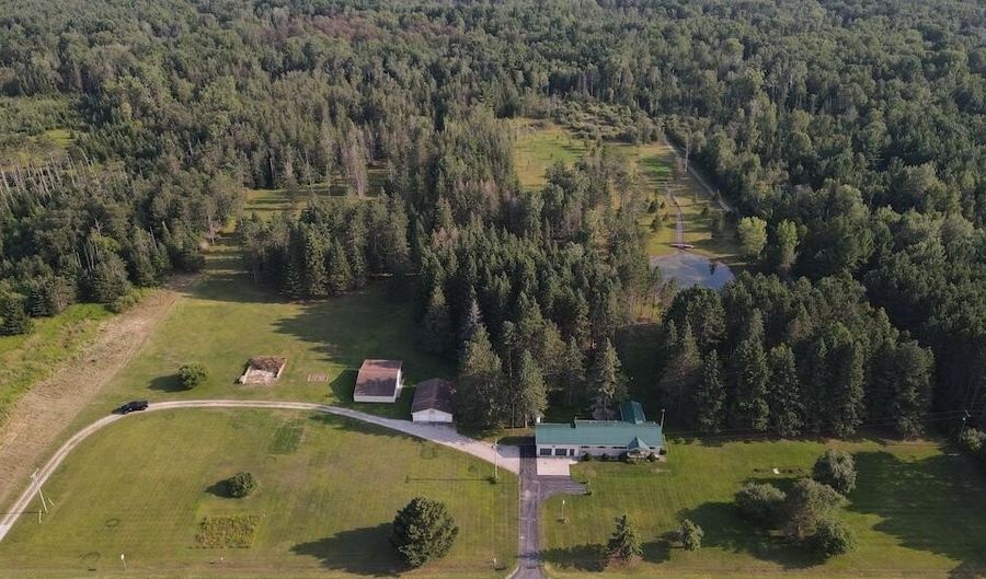 2220 M-30, Alger, MI 48610 - 3 Beds, 2 Bath