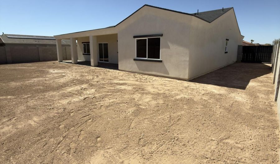 10323 W CONCORDIA Dr, Arizona City, AZ 85123 - 3 Beds, 2 Bath