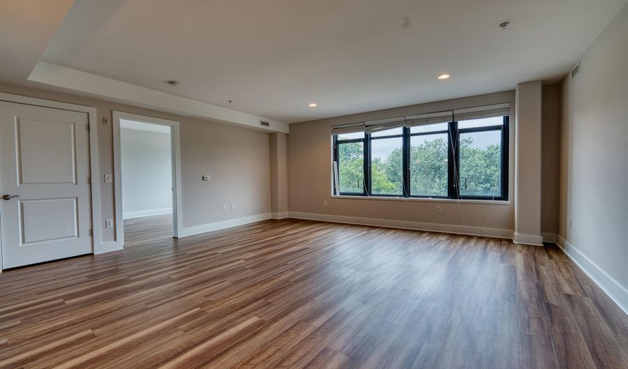 1040 JOHN F KENNEDY Blvd 508, Bayonne, NJ 07002 - 3 Beds, 2 Bath