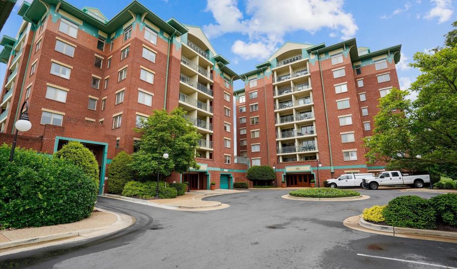 505 E BRADDOCK Rd 605, Alexandria, VA 22314 - 2 Beds, 2 Bath