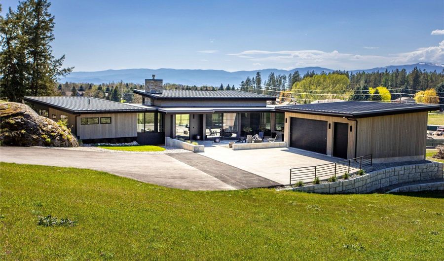 48 Eagle Rock Dr, Bigfork, MT 59911 - 5 Beds, 5 Bath