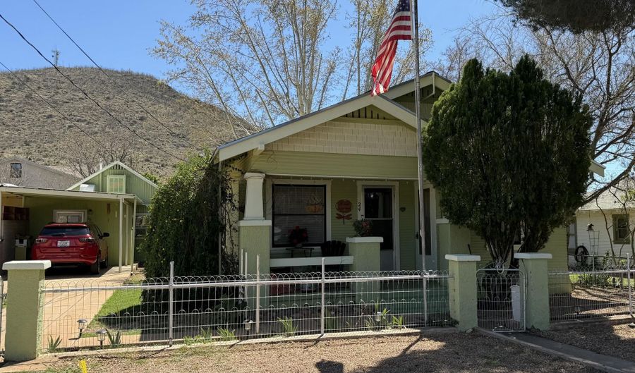 24 Black Knob Vw, Bisbee, AZ 85603 - 3 Beds, 2 Bath