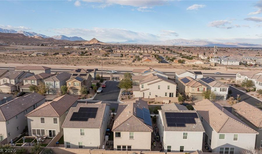 9247 Quartz Hills Ave, Las Vegas, NV 89178 - 4 Beds, 3 Bath