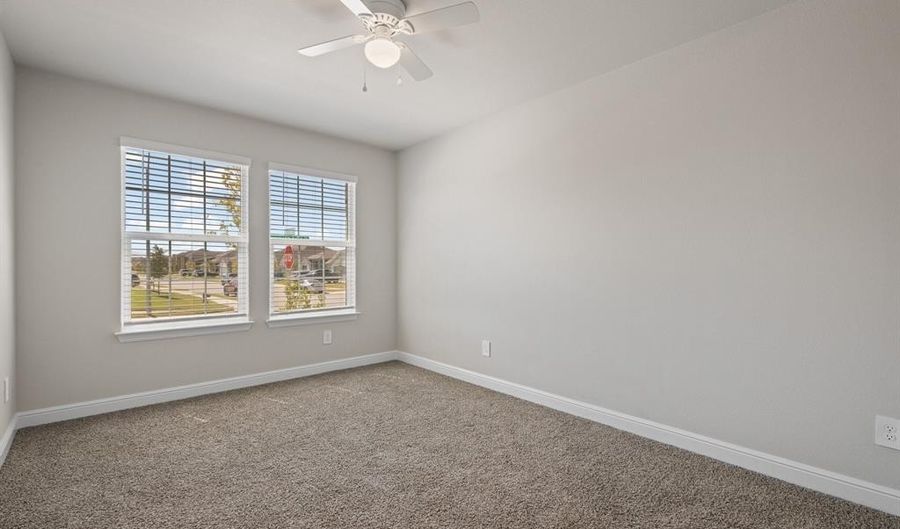 516 Highland Park Trl, Alvarado, TX 76009 - 5 Beds, 3 Bath