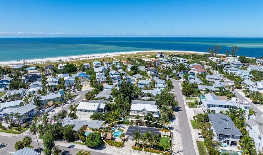 412 ALAMANDA Rd, Anna Maria, FL 34216 - 2 Beds, 2 Bath