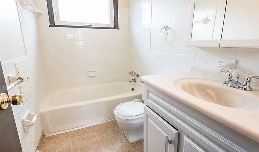 335 Sundridge, Amherst, NY 14228 - 3 Beds, 2 Bath