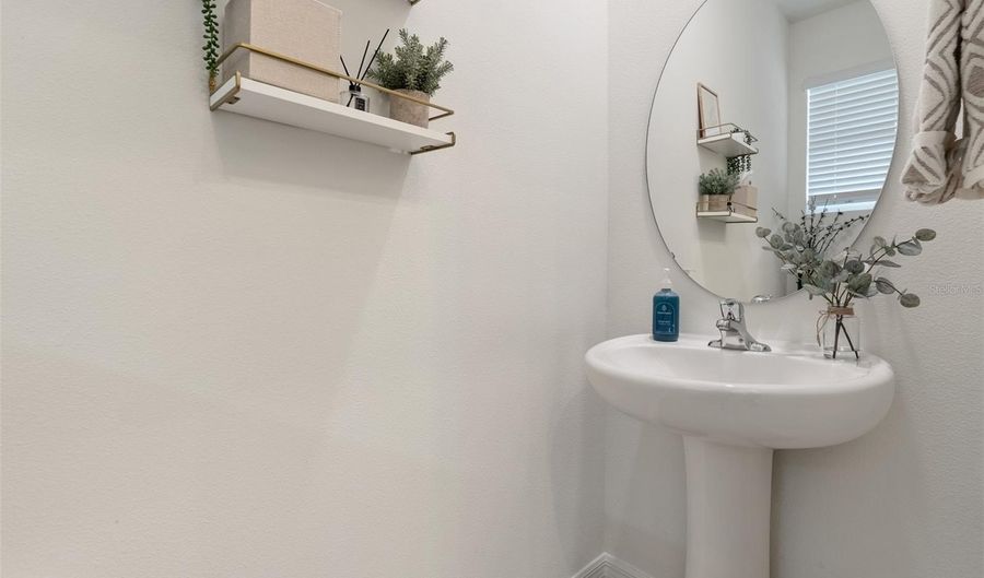 355 MANGROVE SHADE Cir, Apollo Beach, FL 33572 - 3 Beds, 3 Bath