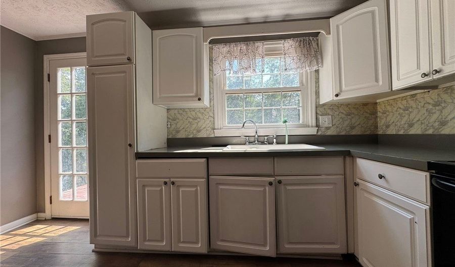 161 Lincoln Hts, Alum Creek, WV 25003 - 3 Beds, 2 Bath