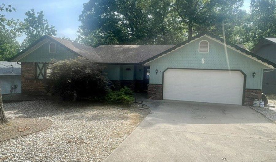 6 Wilton Ln, Bella Vista, AR 72715 - 2 Beds, 2 Bath