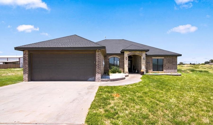 4865 SE 2700, Andrews, TX 79714 - 4 Beds, 2 Bath