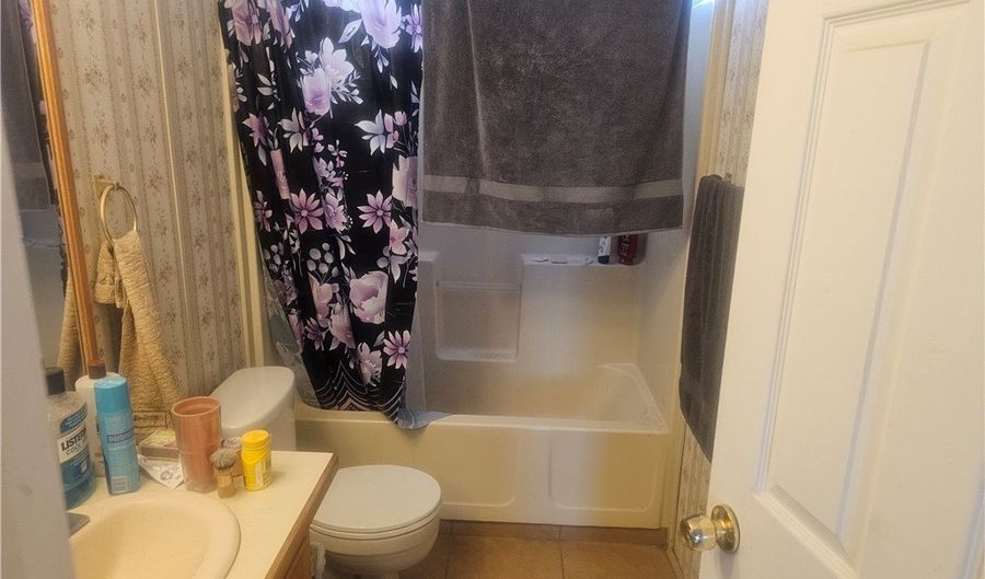 2779 S Sandstone Dr, Amargosa Valley, NV 89020 - 3 Beds, 2 Bath