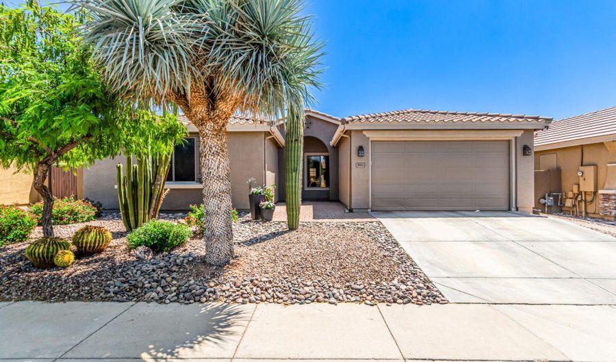 39913 N PRIDE Dr, Anthem, AZ 85086 - 3 Beds, 2 Bath