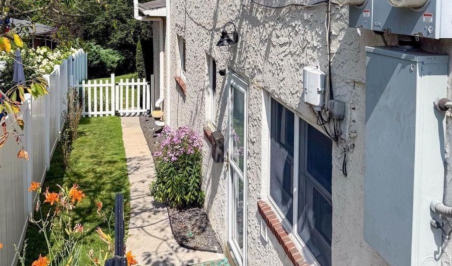 290 DEARNLEY St, Philadelphia, PA 19128 - 0 Beds, 0 Bath