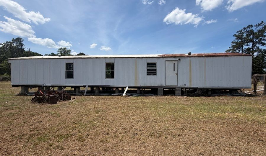 916 NE Robinson Rd - Tract 2, Barney, GA 31625 - 3 Beds, 2 Bath