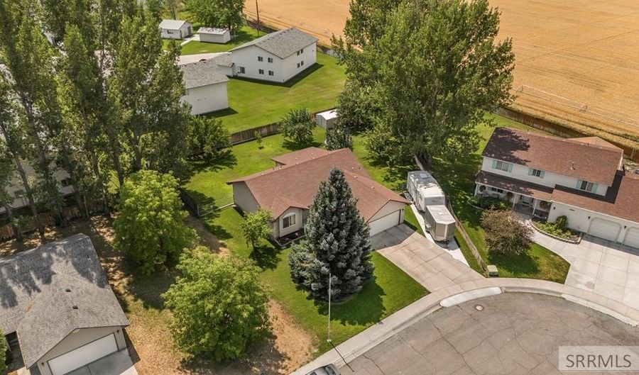 1319 Travois Cir, Blackfoot, ID 83221 - 3 Beds, 2 Bath