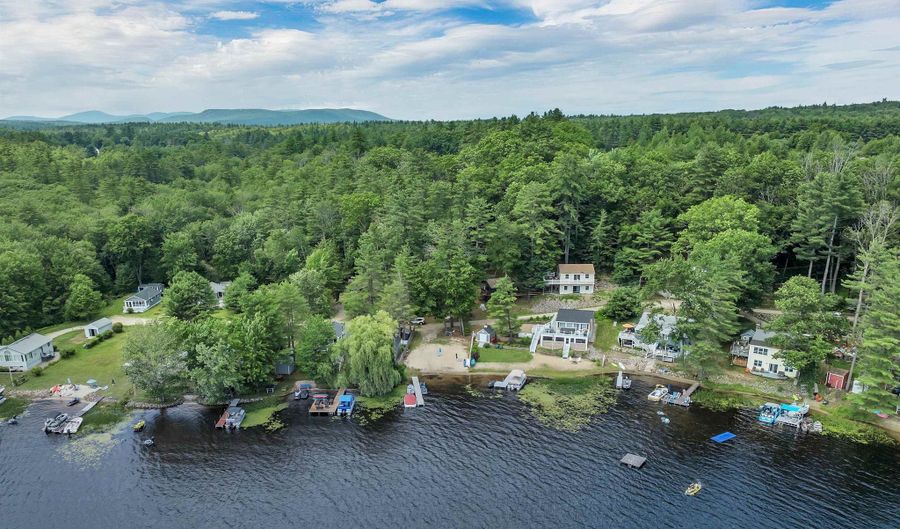 4 Rustic Shores Rd, Alton, NH 03809 - 3 Beds, 2 Bath