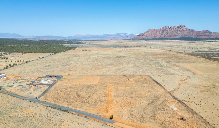 South Desert Dr Parcel AV-1372-C- 1, Apple Valley, UT 84737 - 0 Beds, 0 Bath