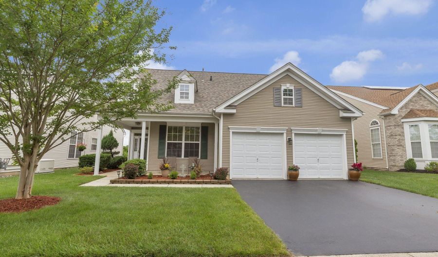 95 Minuteman Cir, Allentown, NJ 08501 - 2 Beds, 2 Bath