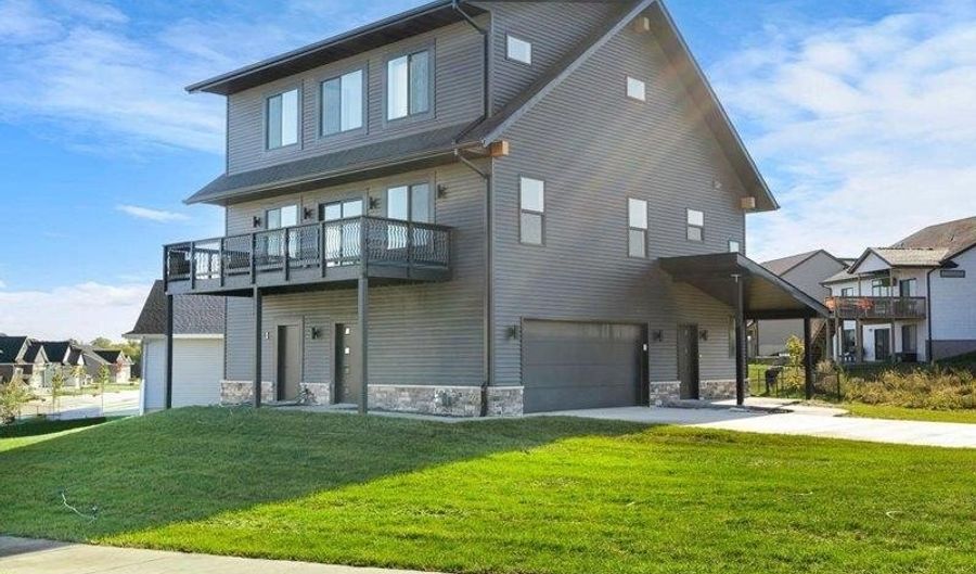 1165 Salm Dr, North Liberty, IA 52317 - 5 Beds, 4 Bath