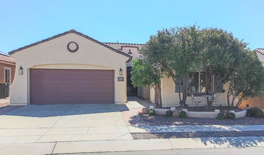 14247 S Via Del Farolito, Sahuarita, AZ 85629 - 3 Beds, 2 Bath