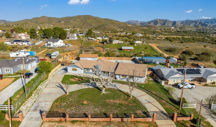 32854 Crown Valley Rd, Acton, CA 93510 - 4 Beds, 3 Bath