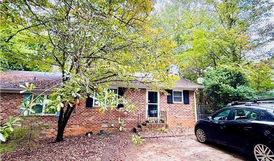 253 Sleepy Creek Dr, Athens, GA 30605 - 2 Beds, 2 Bath