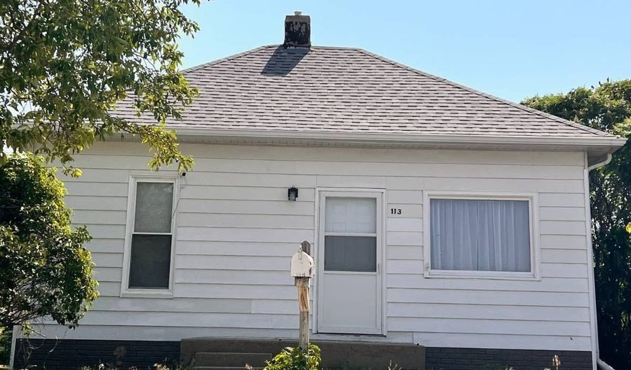 113 Yellowstone Ave, Alliance, NE 69301 - 2 Beds, 1 Bath